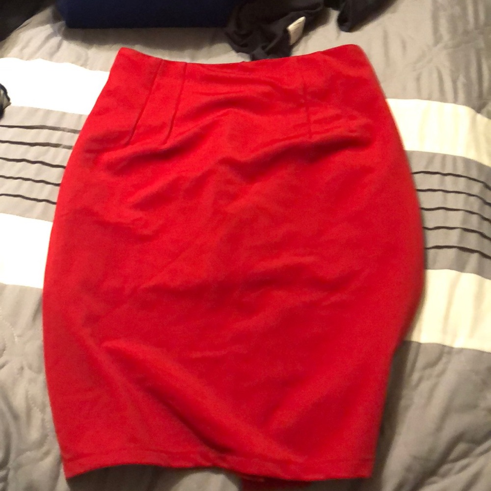 Red tube skirt